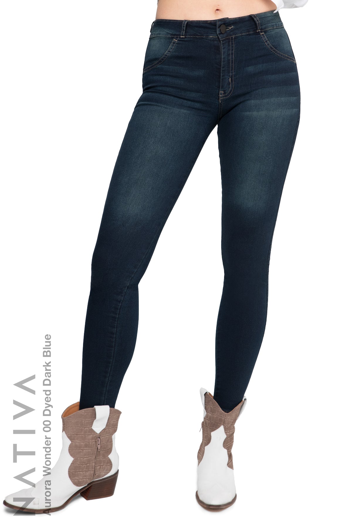 SUPER SKINNY JEANS, AURORA WONDER 00 DYED DARK, Talle Medio. Moldeador y Afirmador. Casual 7 días. Tecnología No Stress®