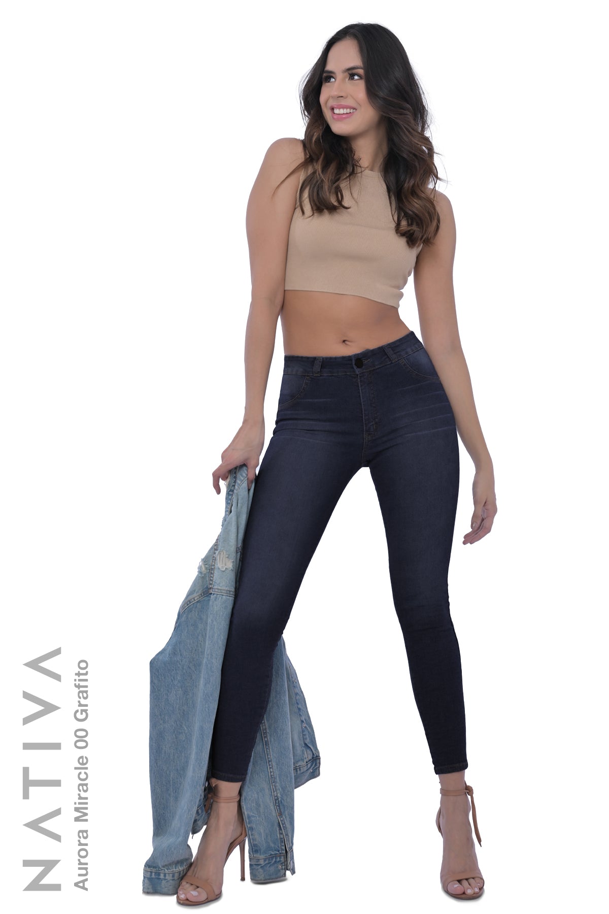 SUPER SKINNY JEANS, AURORA MIRACLE 00 GRAFITO, Talle Medio. Moldeador. Movimiento Intenso. Tecnología No Stress®