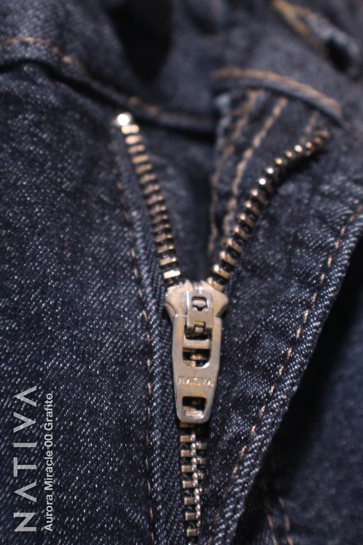 SUPER SKINNY JEANS, AURORA MIRACLE 00 GRAFITO, Talle Medio. Moldeador. Movimiento Intenso. Tecnología No Stress®