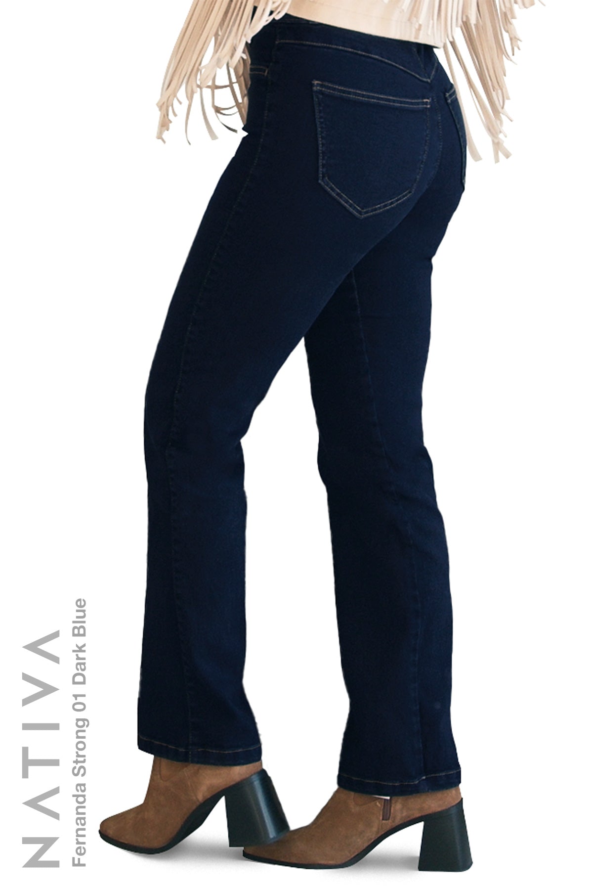 STRAIGHT JEANS, FERNANDA STRONG 01 DARK BLUE. Talle Alto. Con tejidos ESFD (Extreme Stretch Flattering Denim). Cintura Ajustable PERFECT FIT®