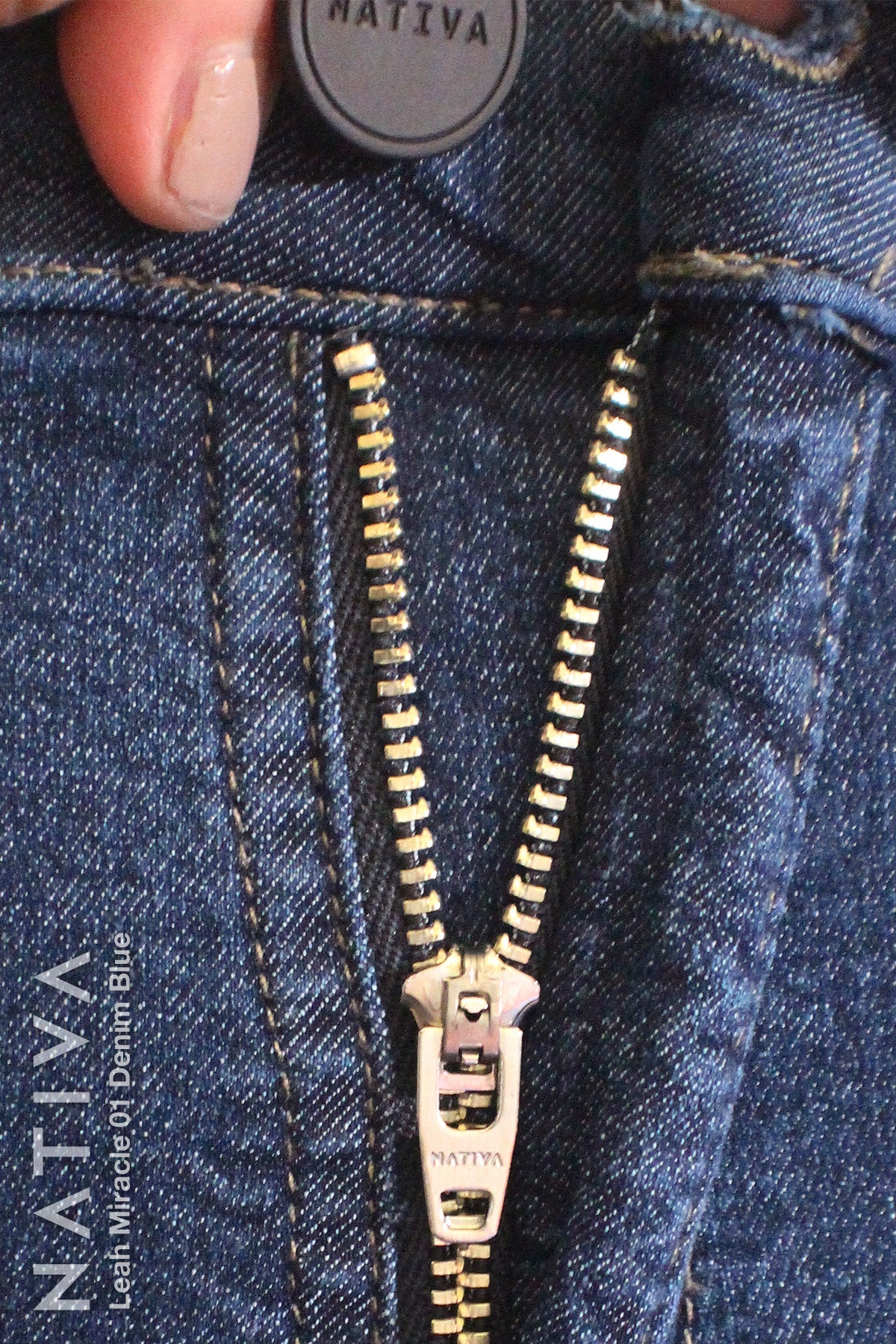 LEGGING JEANS, LEAH MIRACLE 01 DENIM BLUE. Talle Alto. De Fácil Colocado. Para Descanso, Viajes y Vacaciones. Tecnología No Stress®