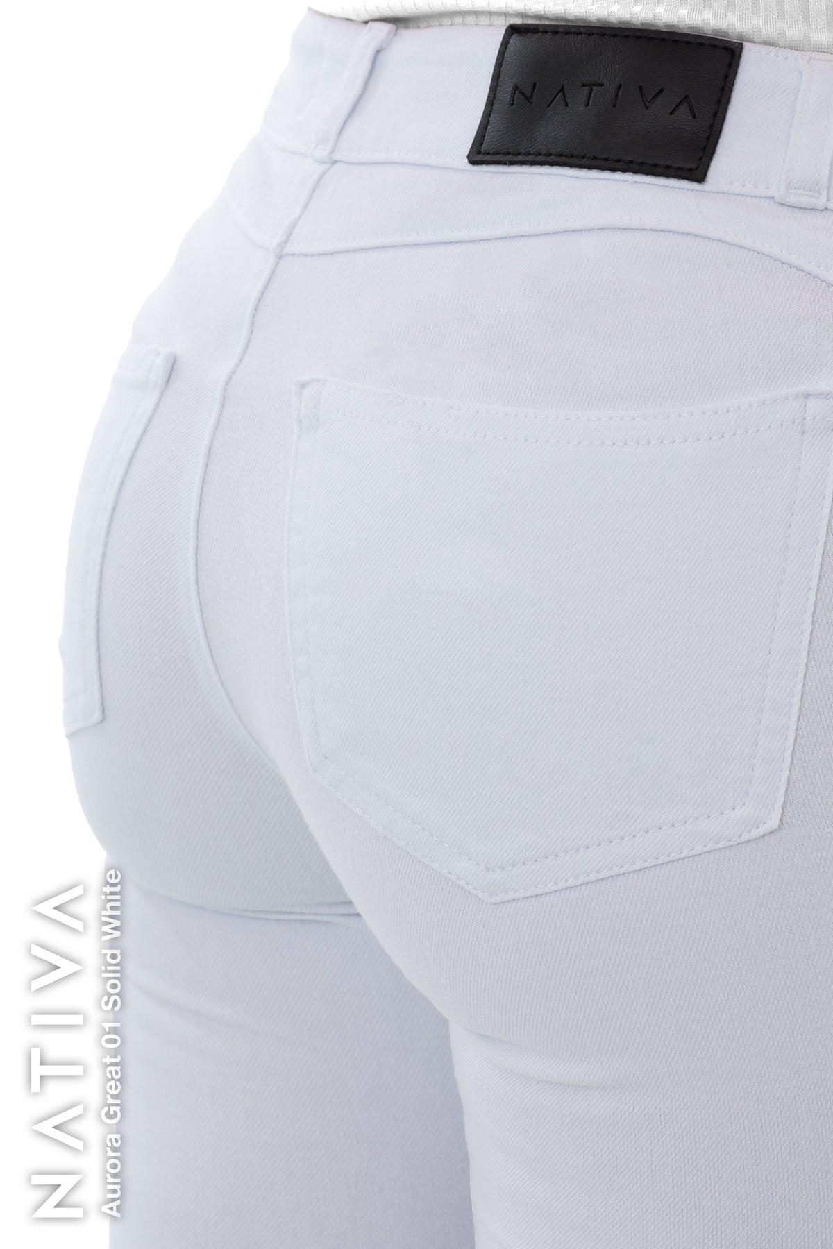 SUPER SKINNY JEANS, AURORA GREAT 01 WHITE, Talle Medio. Moldeador. Cuatro Estaciones. Tecnología No Stress®