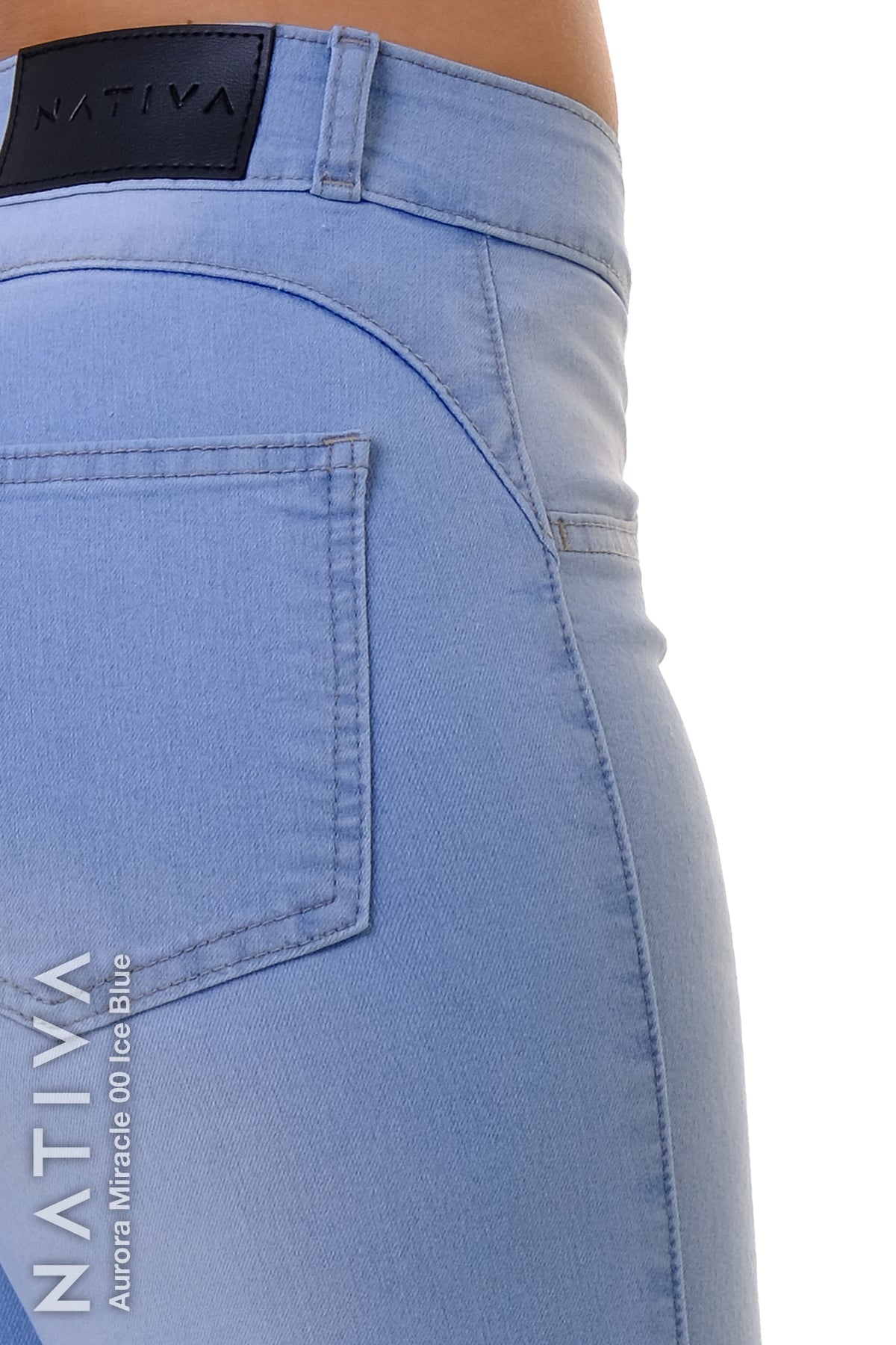 SUPER SKINNY JEANS, AURORA MIRACLE 00  ICE BLUE, Talle Medio. Moldeador. Movimiento Intenso. Tecnología No Stress®