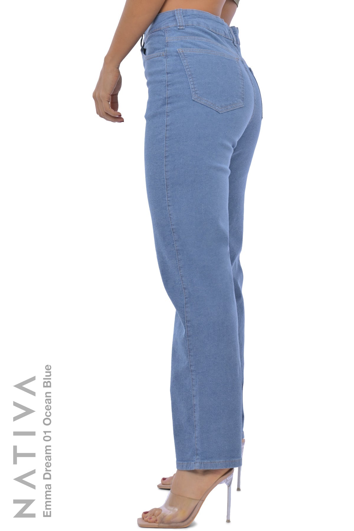 STRAIGH JEANS, EMMA DREAM 01 OCEAN BLUE. Talle Alto. Con tejidos ESFD (Extreme Stretch Flattering Denim). Cintura Ajustable PERFECT FIT®
