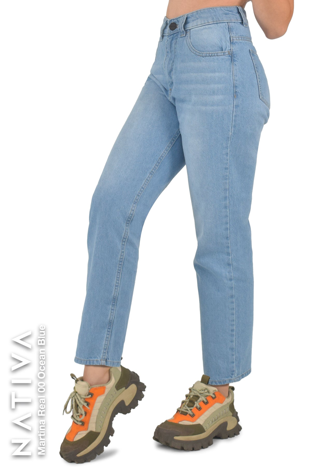 MOM JEANS TRUE DENIM, MARTINA REAL 00 OCEAN BLUE. Talle Alto. Alto Confort. 100% Algodón Nativo Virgen. Auténtico e Interminable. Cintura Ajustable PERFECT FIT®