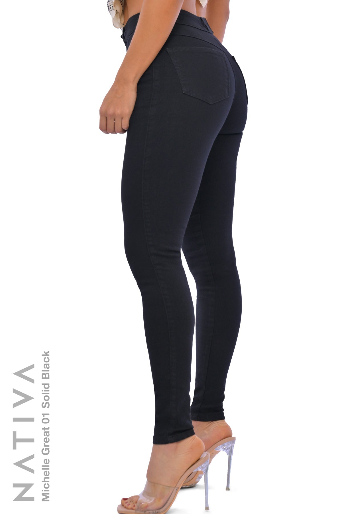 SUPER SKINNY JEANS, MICHELLE GREAT 01 BLACK, Talle Alto. Moldeador. Cuatro Estaciones. Tecnología No Stress®